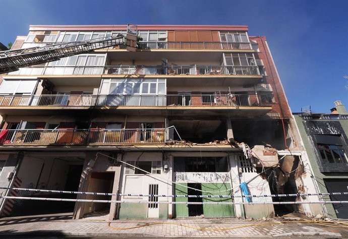 Inmueble en el que sucedió el incendio por una explosión de gas, en la calle Goya de Valladolid.
