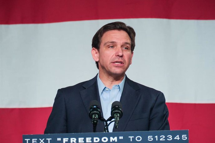 Archivo - 30 May 2023, US, Clive: Florida Governor and 2024 Presidential hopeful Ron DeSantis speaks during his campaign kickoff event at Eternity Church. Photo: Fritz Nordengren/ZUMA Press Wire/dpa