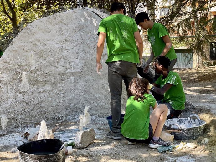 Archivo - Imagen de recurso de voluntariado en la Comunidad de Madrid