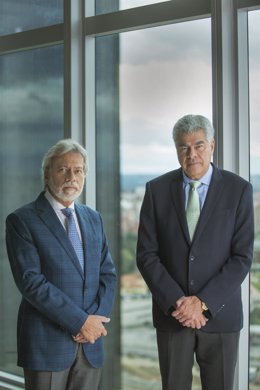 Archivo - Luis Amodio y Mauricio Amodio, presidente y vicepresidente ejecutivos de OHLA