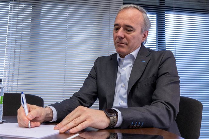 Archivo - El líder del PP-Aragón, Jorge Azcón. 