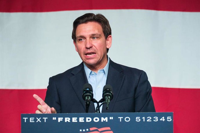 Archivo - Ron DeSantis, gobernador de Florida