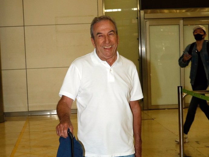 José Luis Perales en el Aeropuerto Adolfo Suárez Madrid-Barajas.