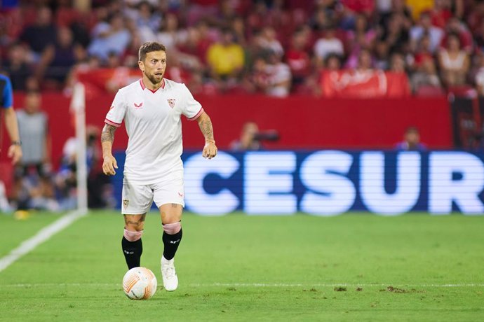 Alejandro Dario "Papu" Gomez of Sevilla FC in action during the UEFA CONMEBOL Challenger 2023 football match played between Sevilla FC and Independiente of Valle at Sanchez-Pizjuan stadium on July 9, 2023, in Sevilla, Spain.
