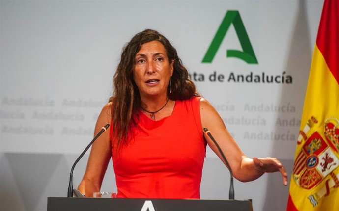 La consejera de Inclusión Social, Juventud, Familias e Igualdad, Loles López.