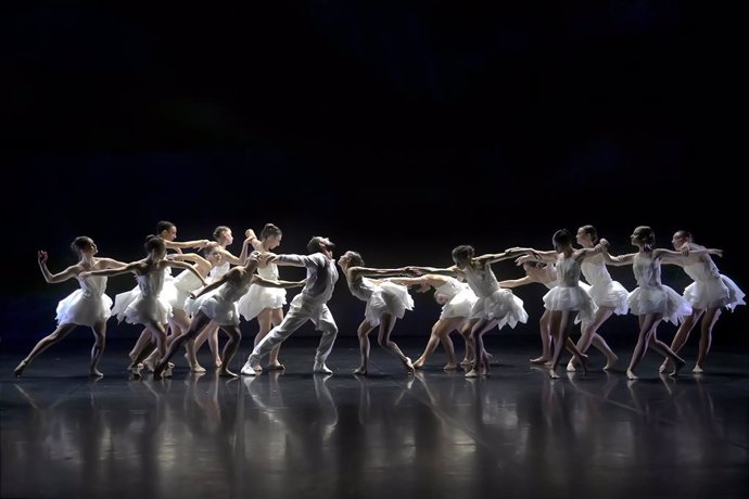 Archivo - Ballet. El lago de los cisnes