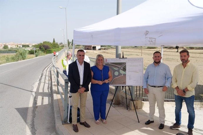 Visita de la Diputación a Las Gabias