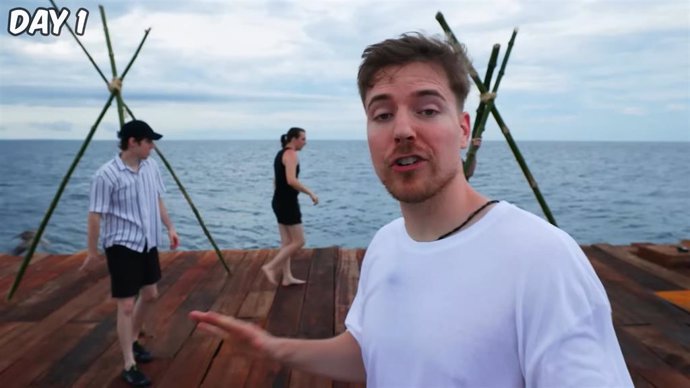 MrBeast en el vídeo '7 Days Stranded At Sea'