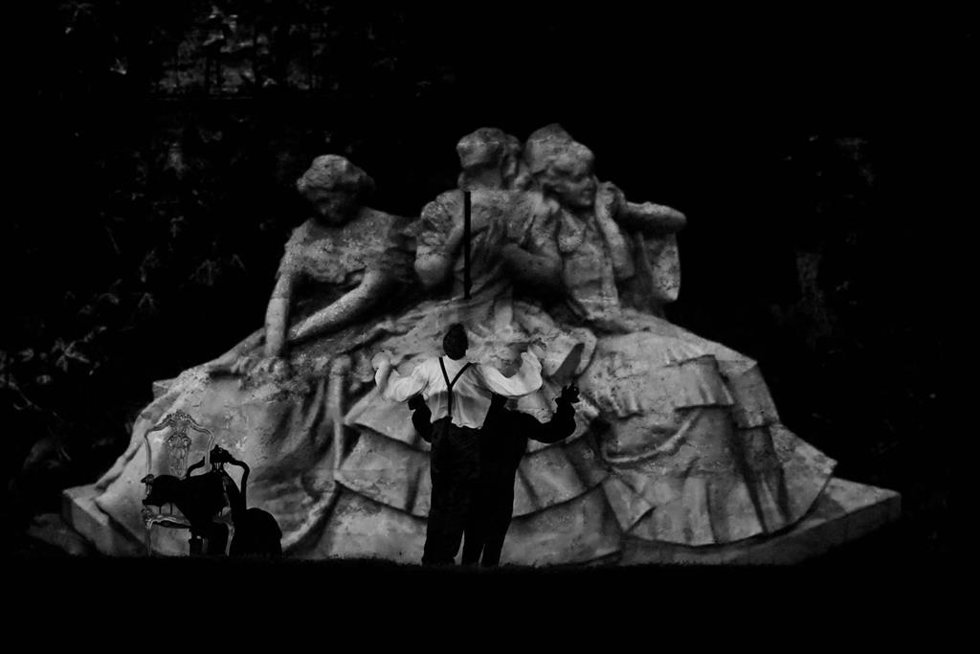 Archivo - Vídeo-mapping sobre Bécquer