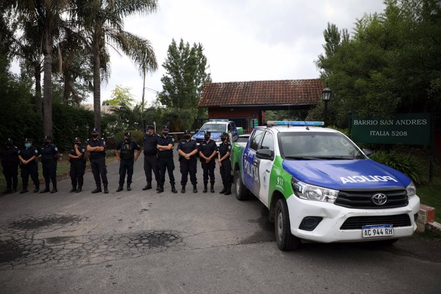Agentes de la Policía en la provincia de Buenos Aires, en Argentina