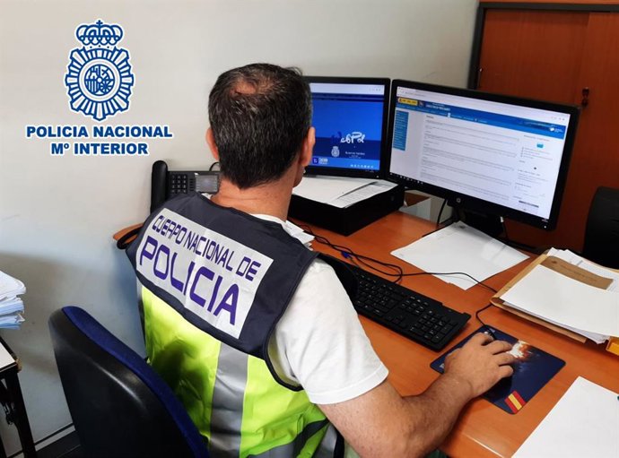 Nota De Prensa: "La Policía Nacional Ha Detenido A Un Varón Por Sustraer A Una Conocida Imágenes De Índole Sexual Y Compartirlas Sin Su Consentimiento"