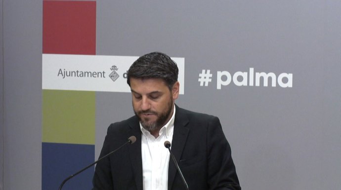 El teniente de alcalde de Cultura del Ayuntamiento de Palma, Javier Bonet
