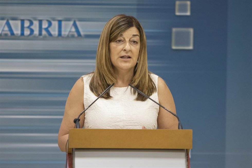 Archivo - La presidenta de Cantabria, María José Sáenz de Buruaga