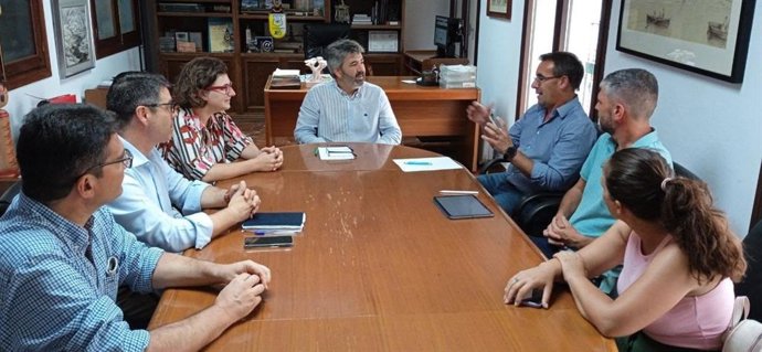 Reunión en el Ayuntamiento de Coria del Río con os alcaldes del los municipios de Puebla del Río, Isla Mayor y Almensilla (Sevilla).