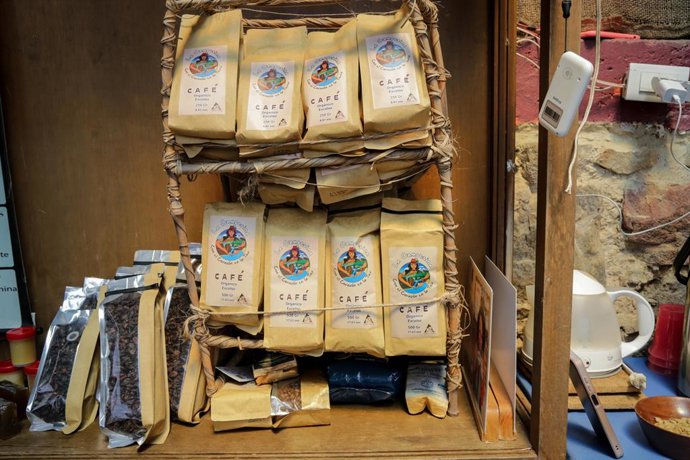 Choachí, 13 de abril de 2023. Finca La Campesina ofrece un planea turísticos donde personas nacionales y extranjeras podrán conocer sobre los procesos del café en el municipio de Choachí, Cundinamarca. (Colprensa-Mariano Vimos)