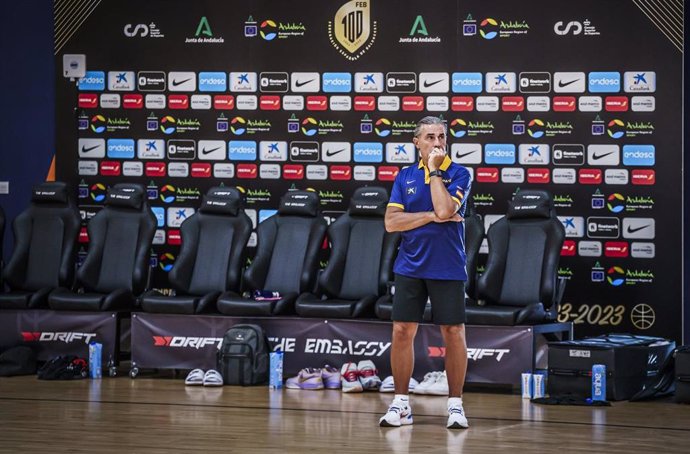 Sergio Scariolo durante un entrenamiento de la selección española