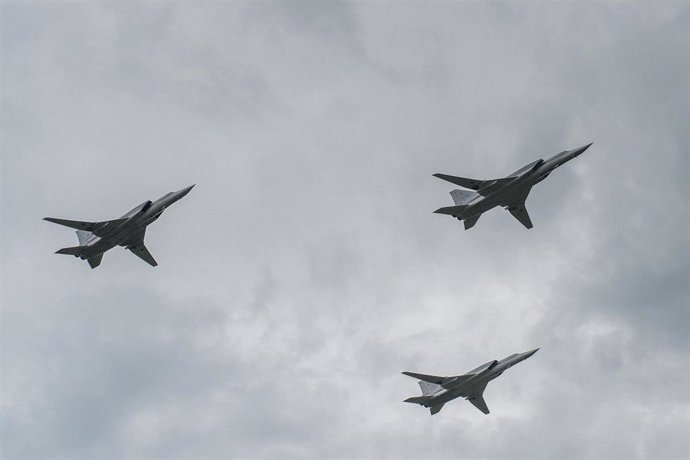 Archivo - June 4, 2018 - Tambov, Tambov region, Russia - Demonstration flights on supersonic strategic bombers-missile Tu-160