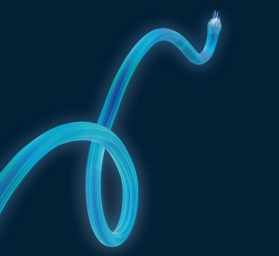 Archivo - Fibra óptica de Movistar.