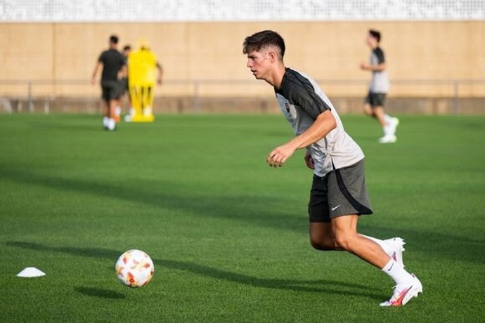 El jugador del FC Barcelona Estanis Pedrola