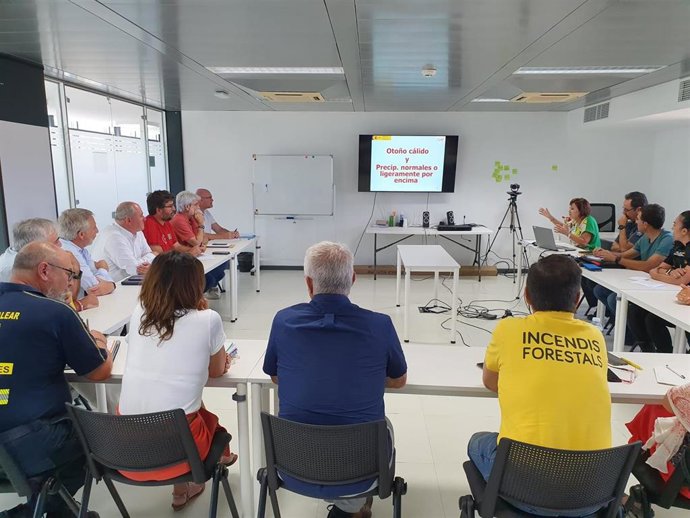 La Dirección General de Emergencias e Interior (DGEI) reunida con el grupo de apoyo técnico de inundaciones