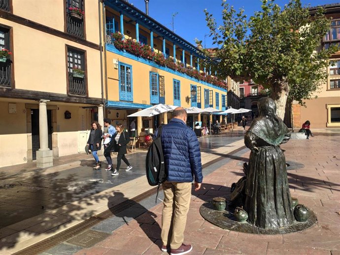 Archivo - Plaza de El Fontán, Oviedo Antiguo, calles de Oviedo.