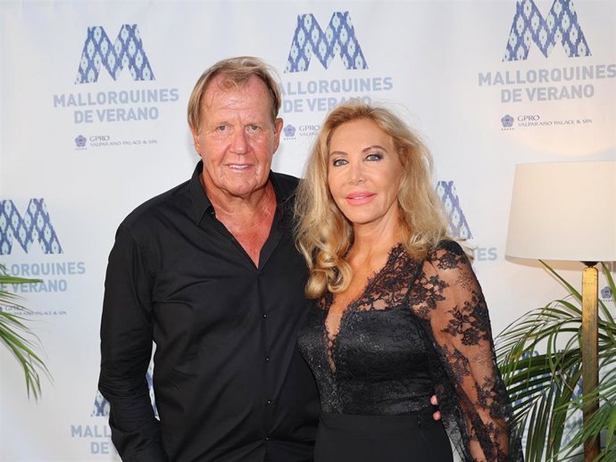 Norma Duval y Matthias Kühn acuden a la entrega del Mallorquín De Verano 2023'