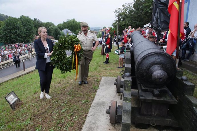 Fernández asiste a la recreación histórica de la Real Fábrica de Artillería de La Cavada