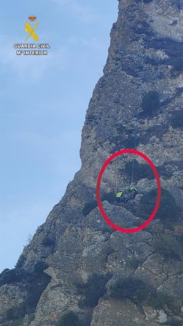 El GREIM rescata a una senderista que realizaba una ruta de montaña por Cellórigo
