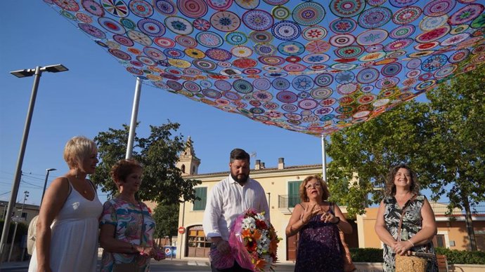 Un 'Umbracle de Colors' adorna el Pla de na Tesa (Marratxí) por sus fiestas de Xaloc