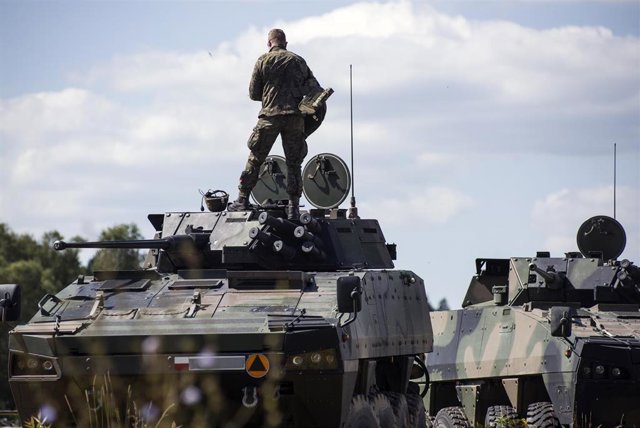 Militares de las Fuerzas Armadas de Polonia en la frontera con Bielorrusia