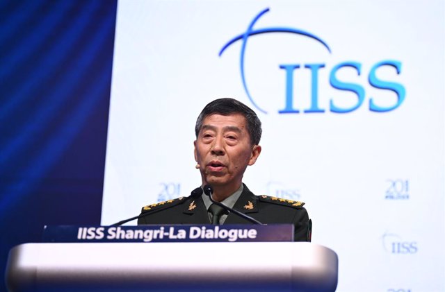 Archivo - 04 June 2023, Singapore: Chinese Defence Minister General Li Shangfu speaks at the Asian Security Forum "Shangri La Dialogue." Photo: Britta Pedersen/dpa