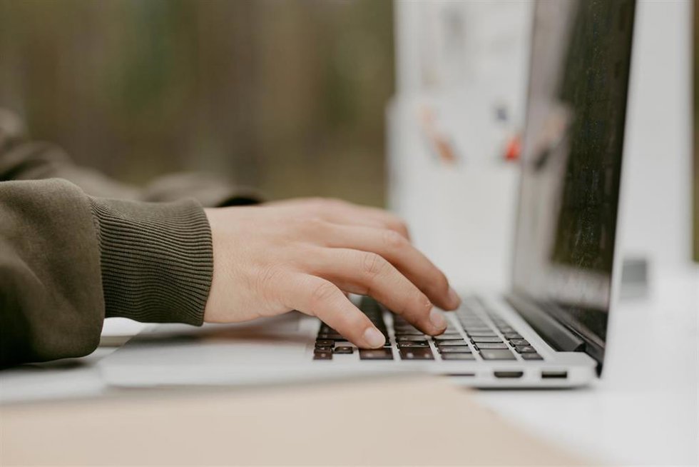 El servicio de atención informática a los profesionales del SAS atiende más de 784.000 solicitudes en un año.