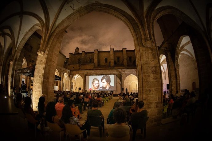 El Centre del Carme presenta proyecciones de Francia, Finlandia, Alemania, España y Reino Unido en la tercera semana del CCCCinema dEstiu