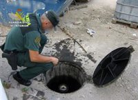 Guardia Civil investiga a dos personas por vertidos de aceites de automoción en Molina de Segura