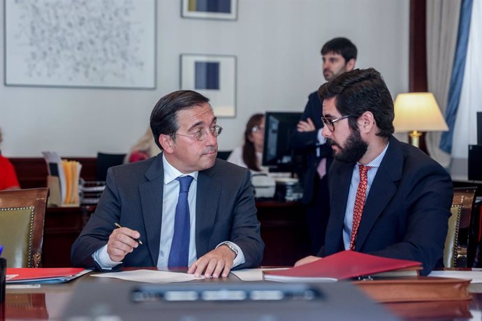 El ministro de Asuntos Exteriores, Unión Europea y Cooperación en funciones, José Manuel Albares, presenta sus credenciales en el Congreso de los Diputados, a 14 de agosto de 2023, en Madrid (España). Tras la celebración de las elecciones generales del 