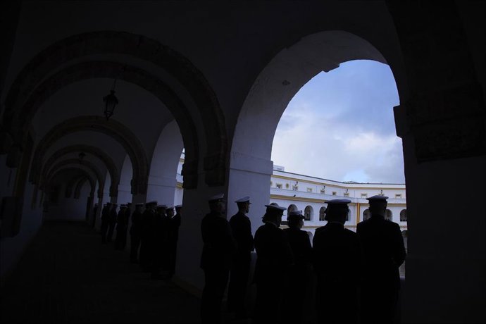 Archivo - Detalle de la acuartelamiento de la Fuerza de Infantería de Marina en San Fernando.