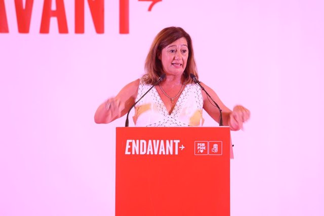 L'expresidenta del Govern balear Francina Armengol, durant un acte de campanya del PSIB/PSOE a l'Escola d'Hostaleria, a 17 de juliol de 2023, a Palma de Mallorca, Mallorca, Balears (Espanya). Calviño ha intervingut en un acte de campanya del PSIB/PSOE