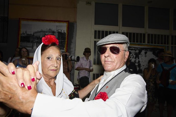 Archivo - Ambiente durante la primera jornada fiestas en honor a San Cayetano, a 4 de agosto de 2022, en Madrid (España). 