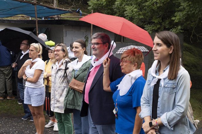 Juan Mari Aburto en la celebración de la misa en honor a San Roque en el Pagasarri