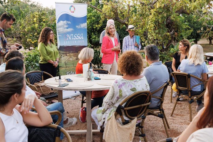 Ibiza lidera la transición del turismo.