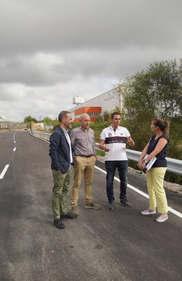 Angel García, a la izquierda