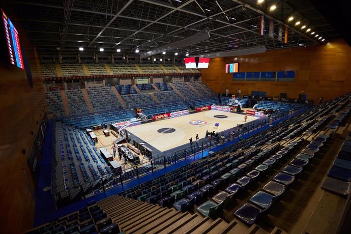 Archivo - General view during the FIBA World Cup qualifiers basketball match.