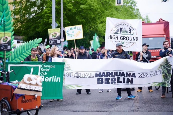 Archivo - Una marcha a favor de la legalización de la marihuana en Berlín, Alemania