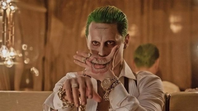 David Ayer ha confesado que se equivocó con la estética del Príncipe Payaso del Crimen
