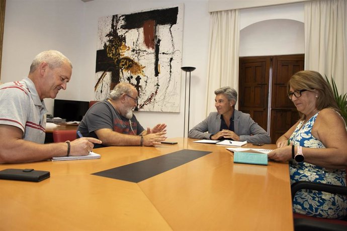 Reunión para Expomiel 2023.