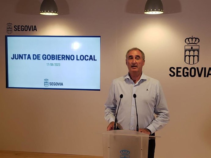 El alcalde José Mazarías, durante su comparecencia tras la Junta de Gobierno.