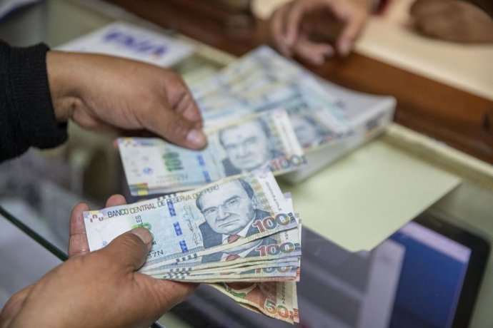 Archivo - Perú.- Conoce el cronograma de pagos en Banco de la Nación para agosto 2023