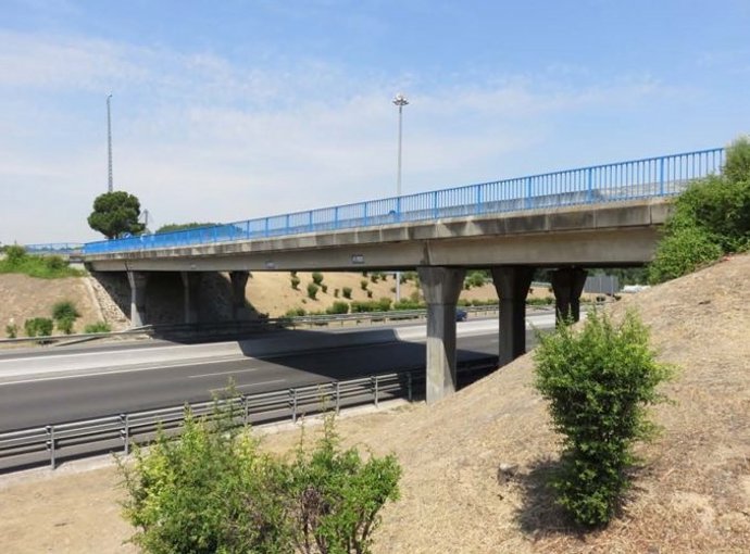 Acceso al Palacio de La Moncloa sobre la M-30