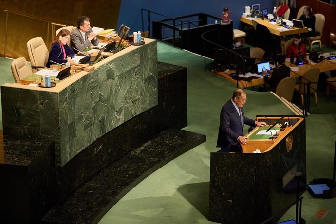 Archivo - Sergei Lavrov, ministro de Exteriores de Rusia, habla ante la Asamblea General de la ONU