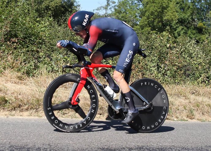 Archivo - El ciclista británico Geraint Thomas disputando una carrera.